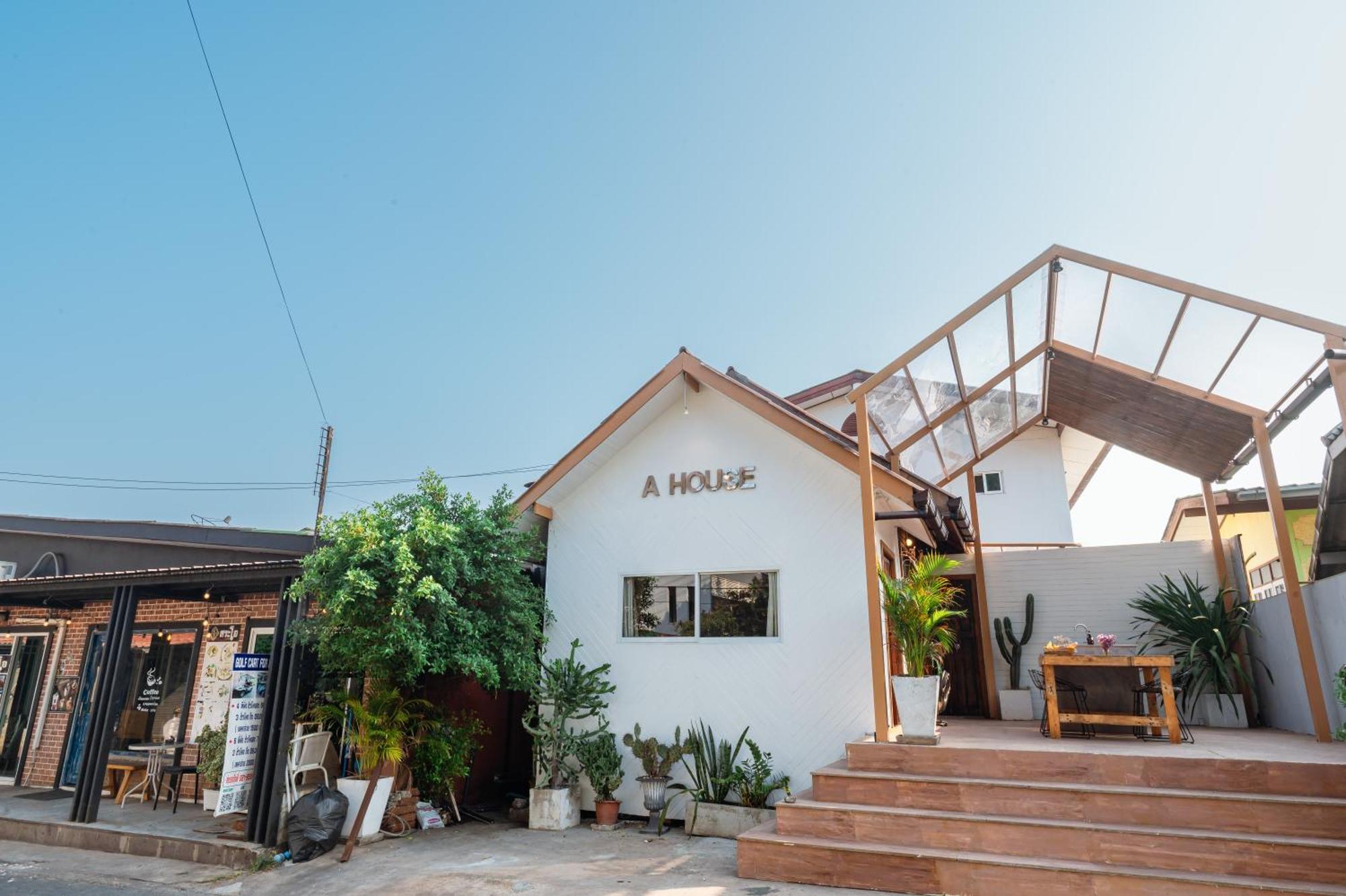 Вилла A House Лан Экстерьер фото